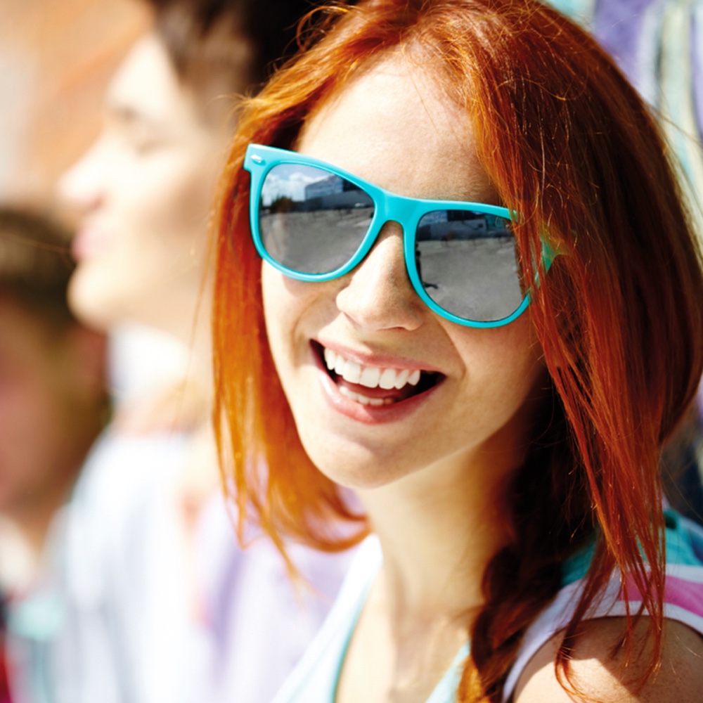 Lunettes de soleil rétro – Image 3