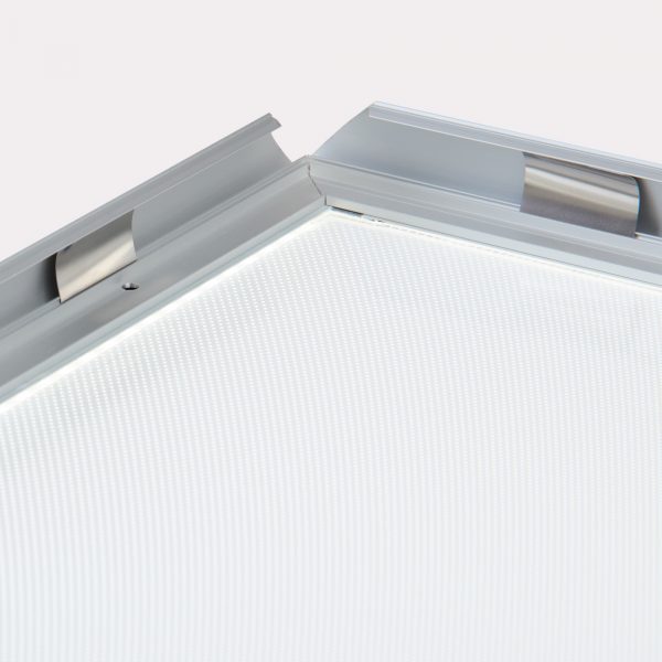 Cadre porte-affiche clic-clac lumineux à LED – Image 4