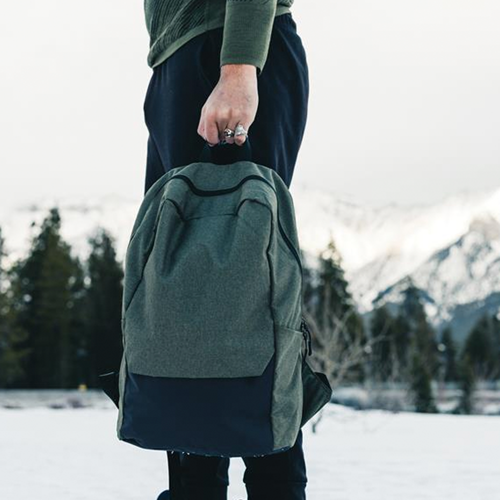 Sac à dos ordinateur 15.6 pouces en rPET AWARE™ Kazu – Image 3