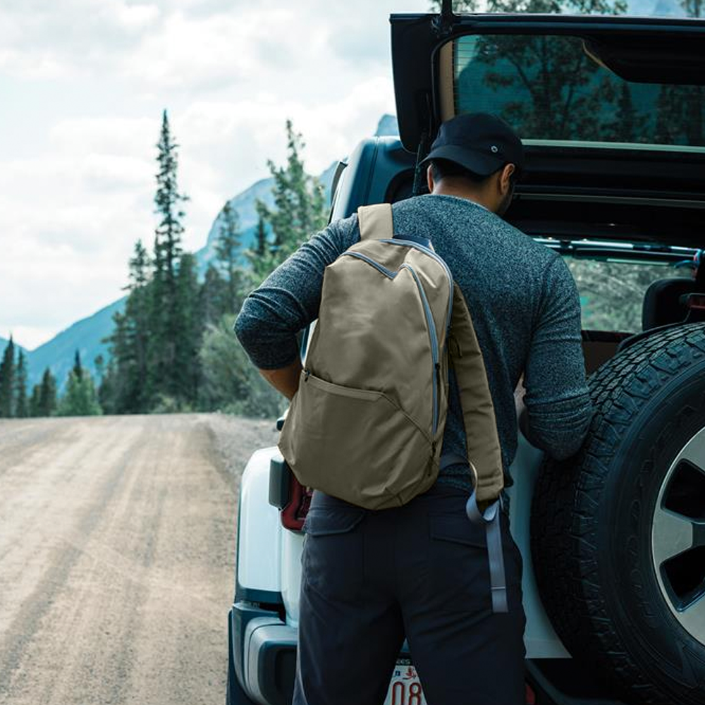 Sac à dos pour ordinateur portable Impact AWARE™ en PET recyclé – Image 3