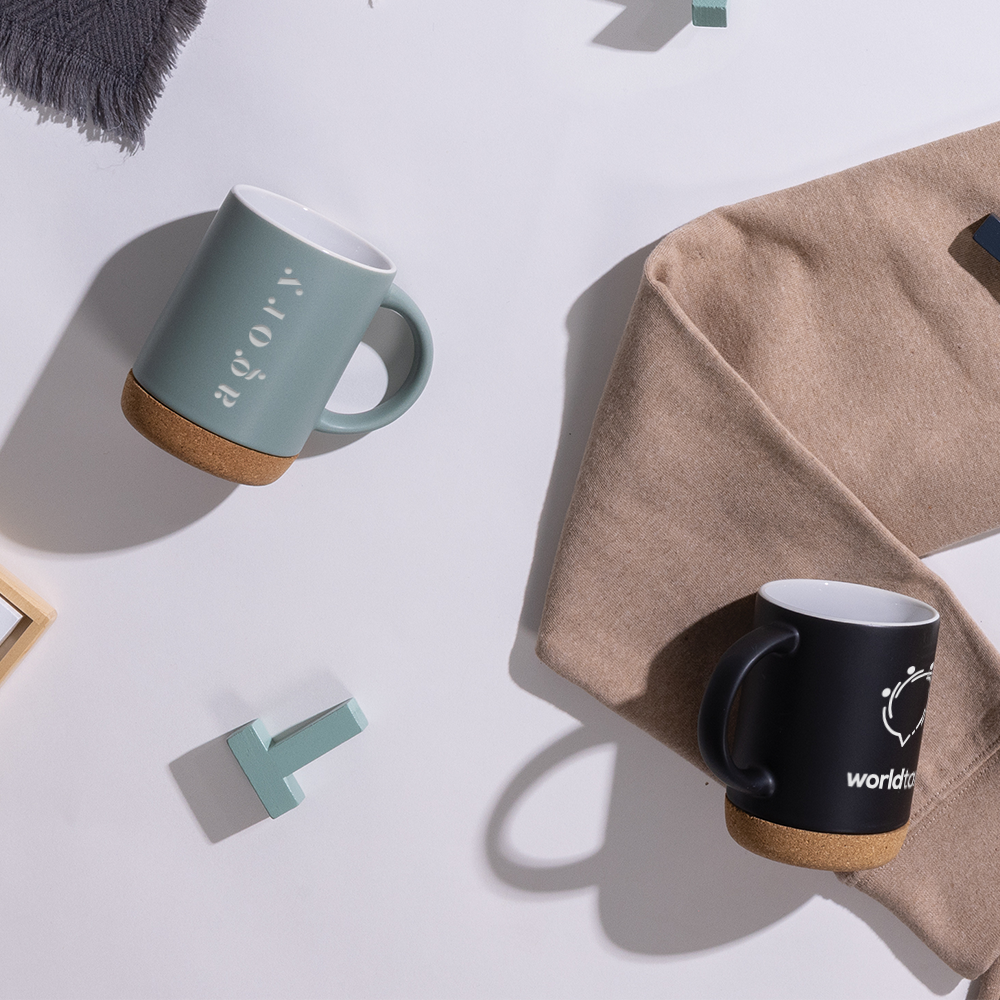 Tasse en céramique avec base en liège – Image 4