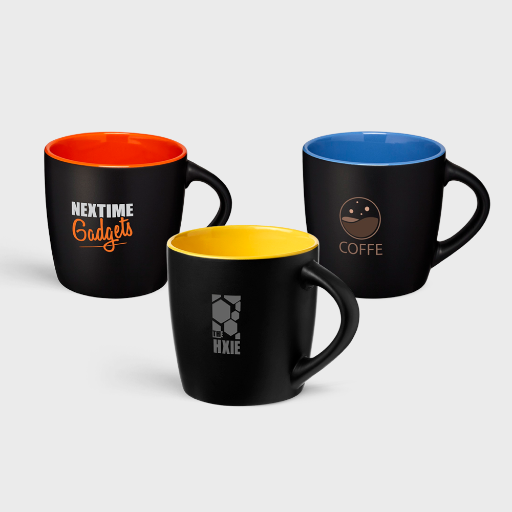 Mug en céramique noir mat avec intérieur coloré – Image 3