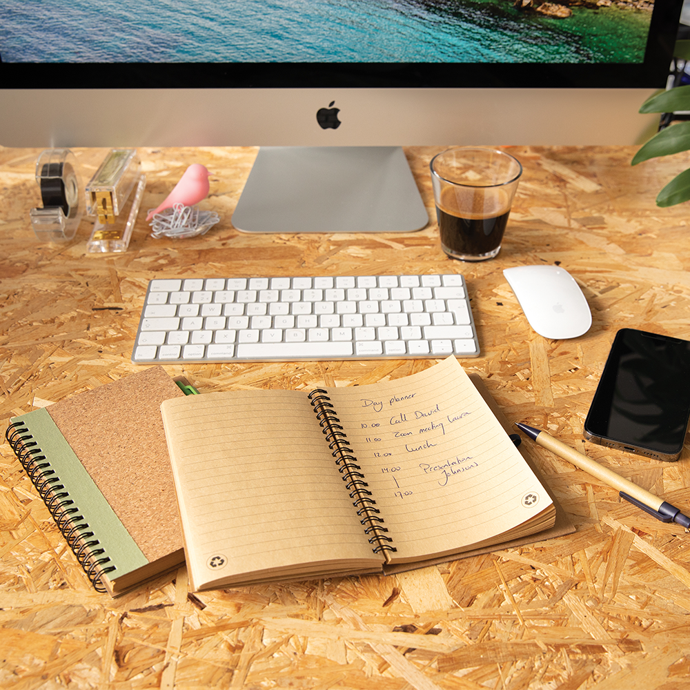 Carnet spiralé en liège avec stylo – Image 4