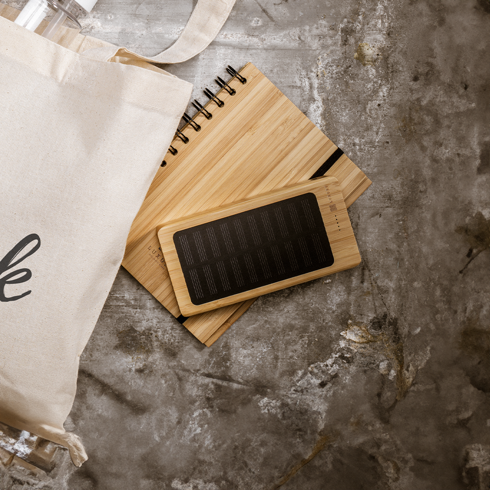 Chargeur sans fil Bamboo powerbank solaire – Image 3