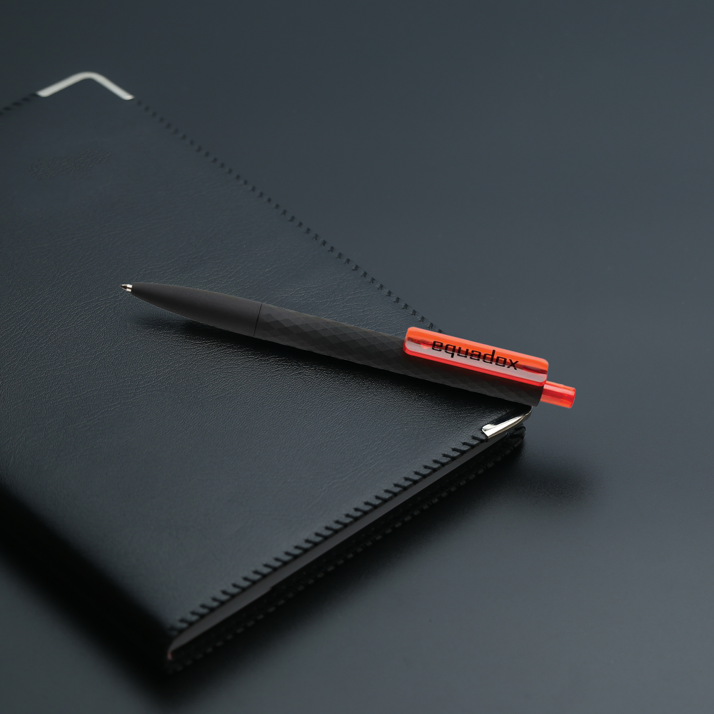 Stylo texturé motifs losanges et clip coloré – Image 5