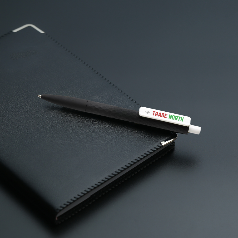 Stylo texturé motifs losanges clip blanc – Image 4