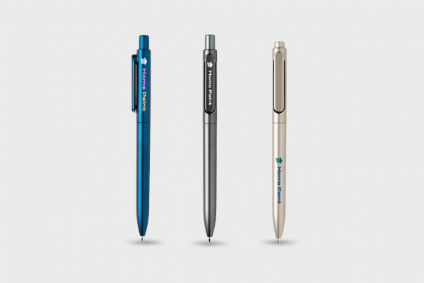 Stylo fin avec clip métallique