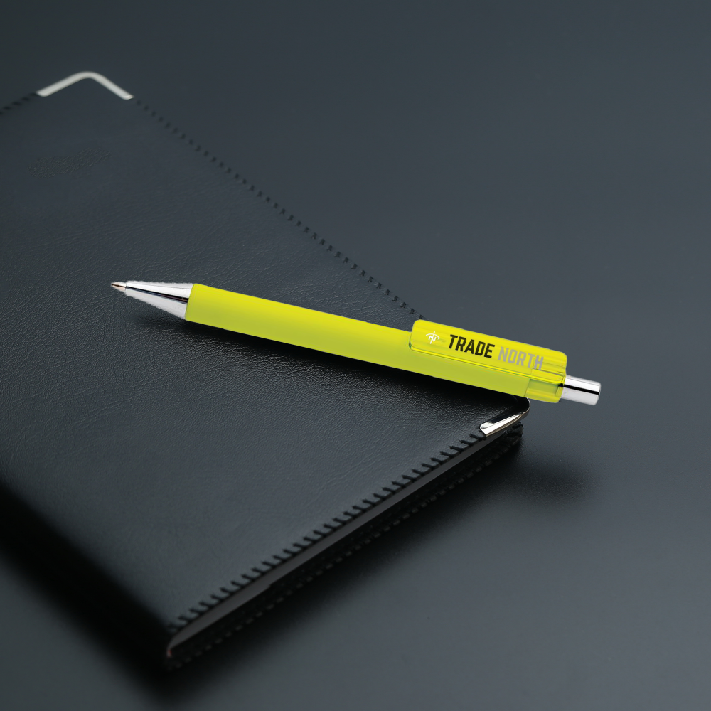 Stylo en plastique avec clip translucide – Image 5